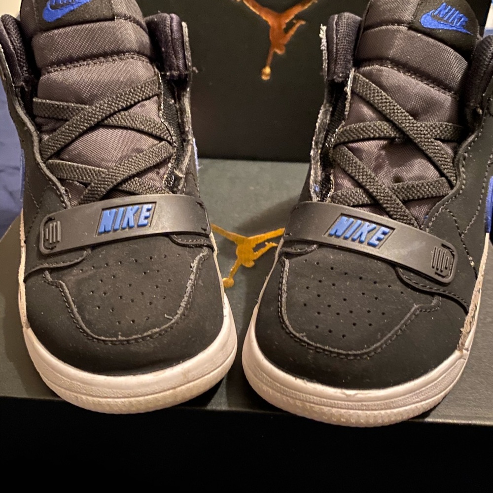 Nike kids shoes